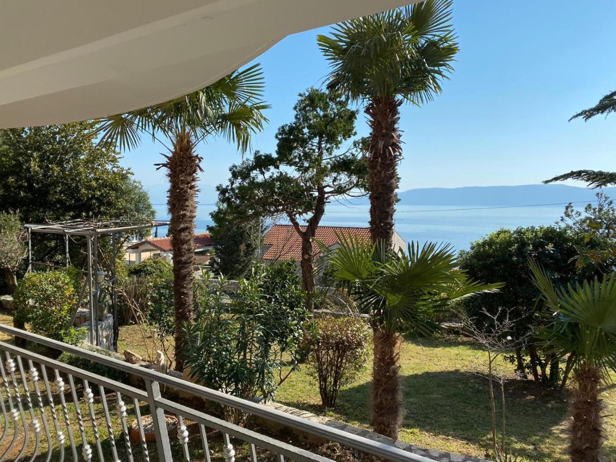 Apartments La Mer Novi Vinodolski Ngoại thất bức ảnh